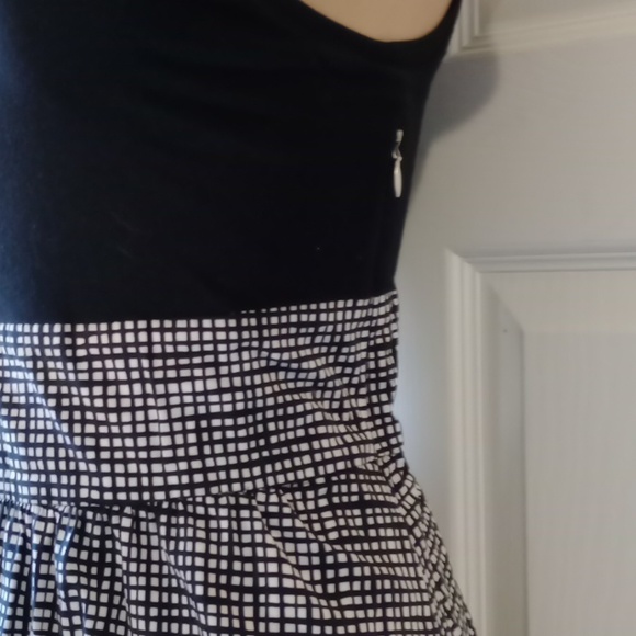 EXPRESS DRESS WITH BLACK AND WHITE CHECK SKIRT, SIZE 2 - Picture 3 of 10